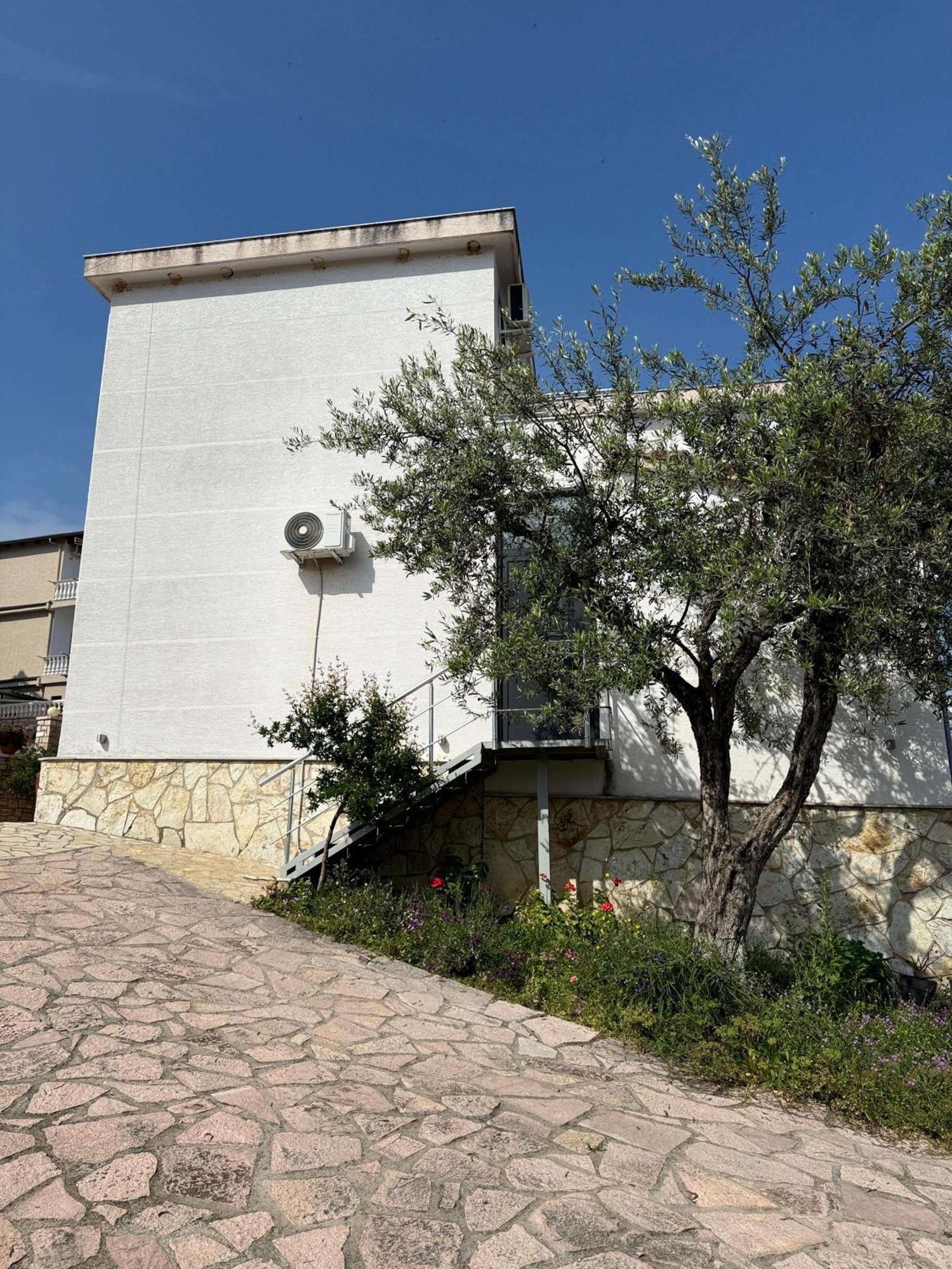 Apartmán Vila Bilali Ksamil Exteriér fotografie