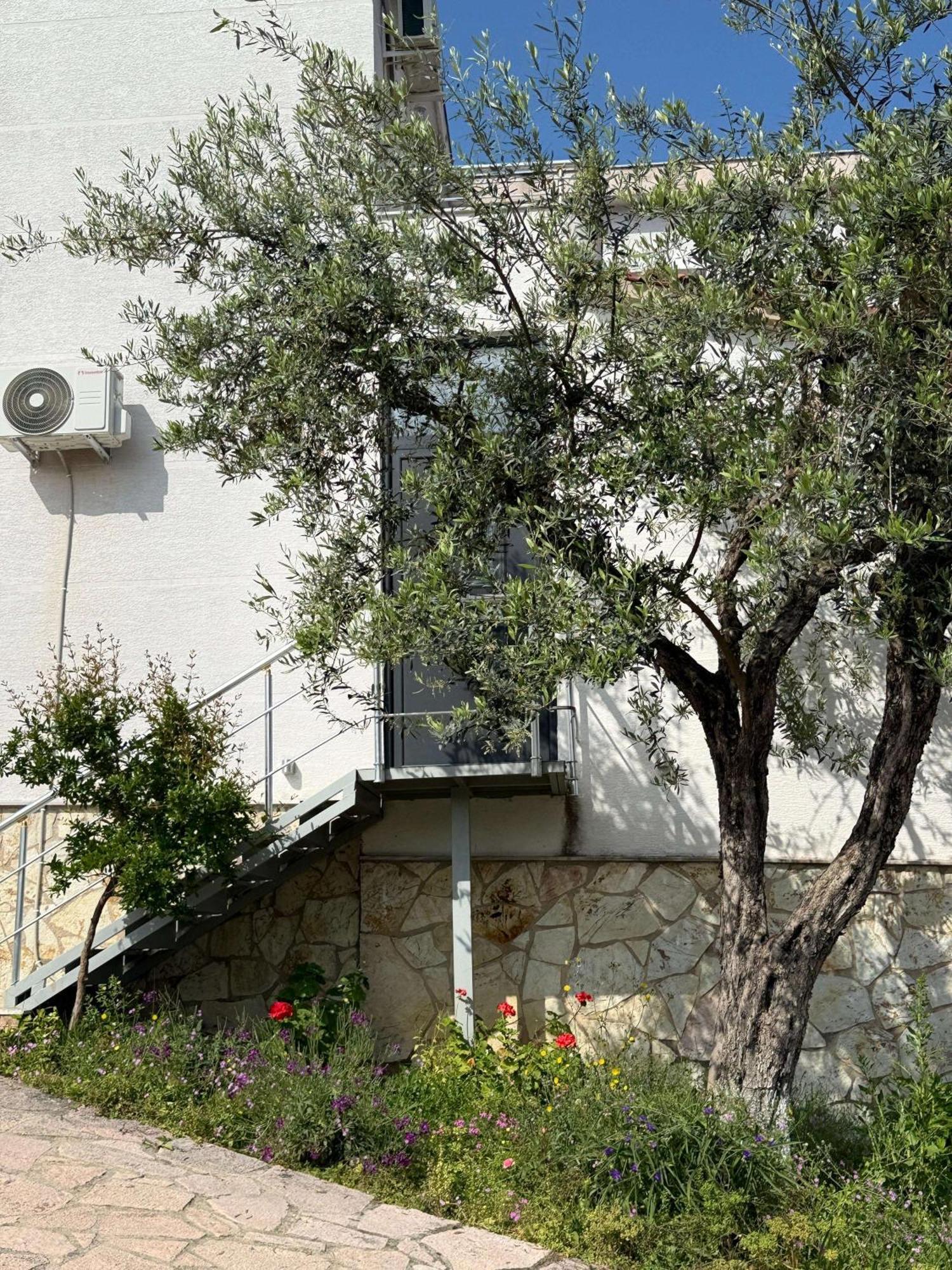 Apartmán Vila Bilali Ksamil Exteriér fotografie
